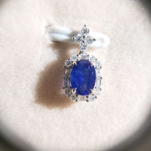 天然斯里蘭卡藍寶石吊墜（GIA証）