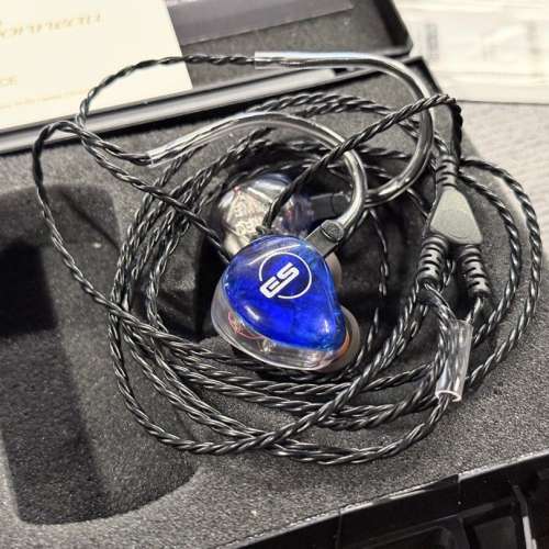 法國鑑聽耳機 EarSonics EM64 6動鐵 DEMO unit