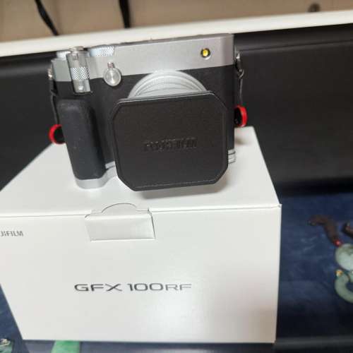 Fujifilm GFX100RF