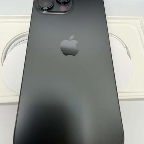 9成新行貨iPhone 16 Pro Max 黑色 512GB 連 Apple Care+