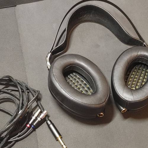 MEZE Empyrean 一代 旗艦級耳罩