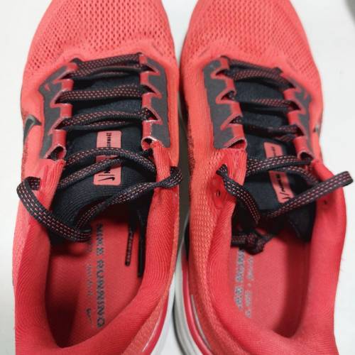Nike波鞋