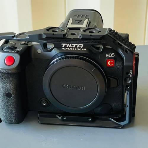 Canon R5C