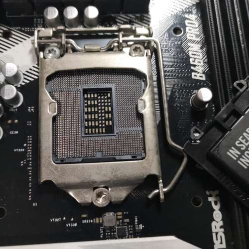 AsRock B460M Pro4 Micro ATX主板  Socket 1700  支援10代處理器