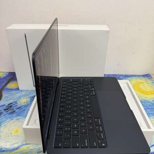 （超輕薄🔥MacBook M3 Air )APPLE  MacBook Air M3 2023 M3 CPU/8GB Ram/256GB SSD/...
