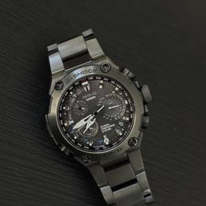 Casio MRG-G1000B-1A