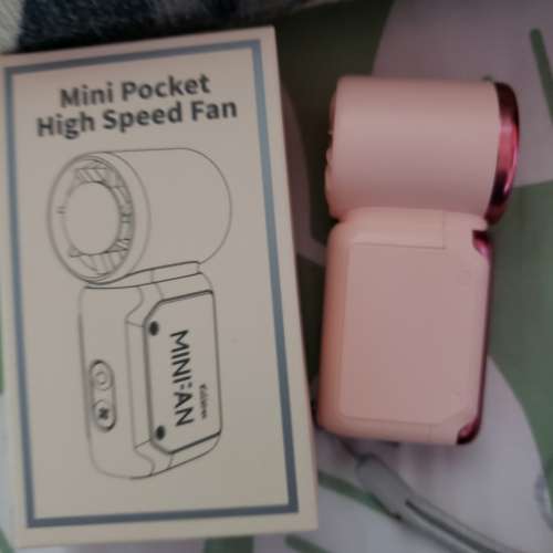 小型手提風扇 3C認證 可以上飛機高鐵。
