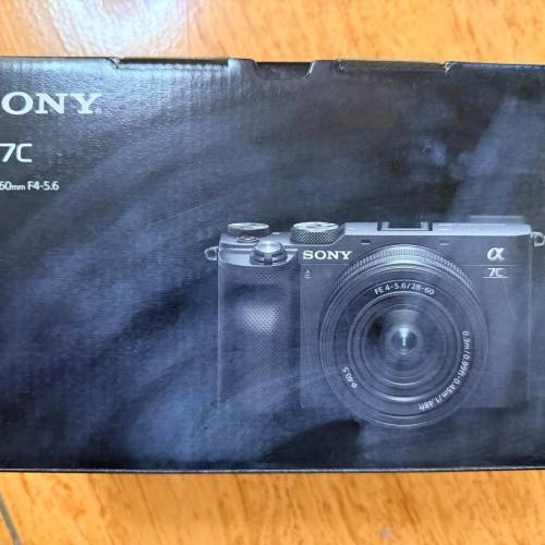 行貨 極新 Sony a7c 銀色 淨機 body Full frame