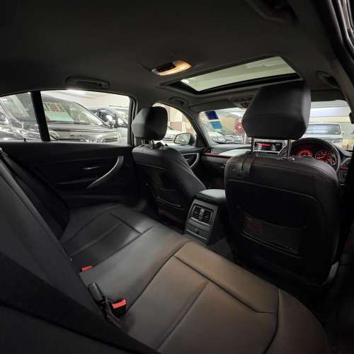 寶馬 BMW 320D SPORT