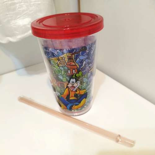 全新正版迪士尼樂園的高飛唐老鴨（Goofy）塑膠杯--飲管杯--雙層外殼／內殼保溫--鏍...