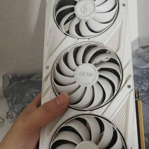Rog華碩3090白色顯示卡