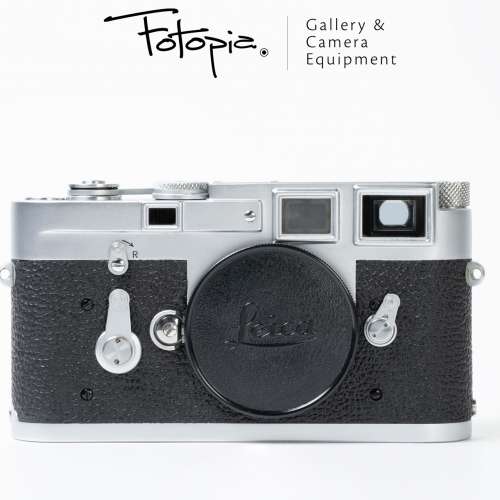 || Leica M3 - Silver / single stroke; 35mm rangefinder film camera ||