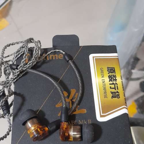 日本耳機