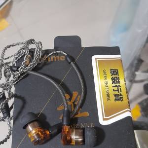 日本耳機