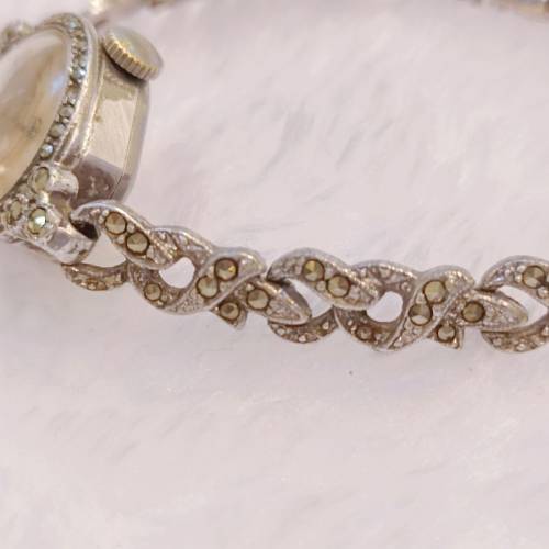 議價請移玉步no bargain 
😍 #Vintage Swiss「SWISS SENTINEL」17Jewels Incabloc手...