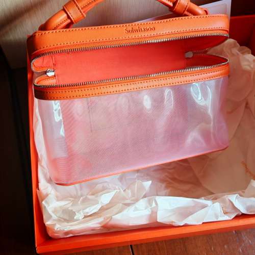 全新 雪花秀化妝袋 sulwhasoo