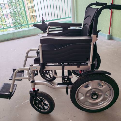 電動輪椅電動輪 02