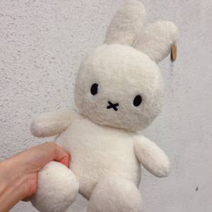 睇下文‼️特別版手工制歐美全新正版 miffy公仔 （另外原價4200日圓 miffy公仔攬枕...