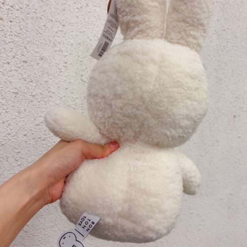 睇下文‼️特別版手工制歐美全新正版 miffy公仔 （另外原價4200日圓 miffy公仔攬枕...