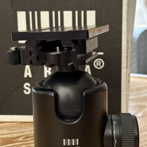 Arca Swiss Monoball Z1 SP - 90% New with BOX