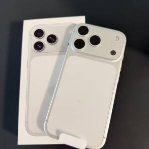 iPhone 17 pro 256 銀色
