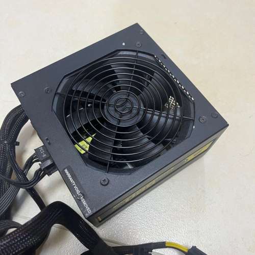 Corsair hx520 半模組 電腦火牛