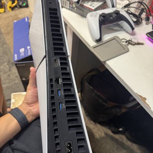 Sony PlayStation 5 Digital Edition 。1TB SLIM 版