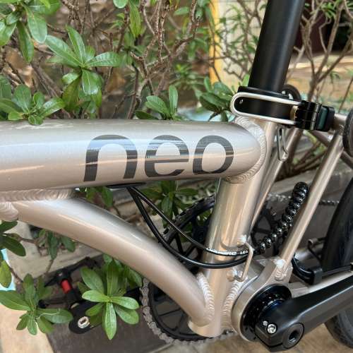 2025 新款 JAVA NEO 9速 碟剎349鋁合金折叠車 （三折叠小布 國布 ）送前後蛙燈叮叮