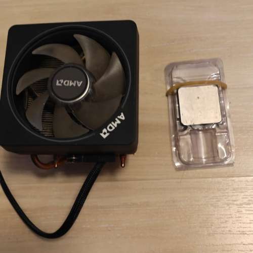 AMD Ryzen 7 3700X CPU 連散熱器