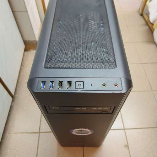 五把風扇+大型機箱--$30