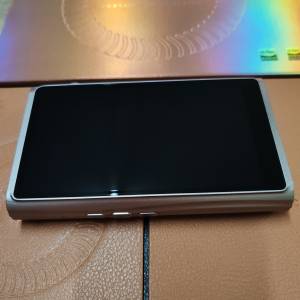 山靈 M7