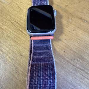 Apple Watch Series 8 45mm GPS Star Light 星光色 香港行貨 購自 銅鑼灣 Apple Store