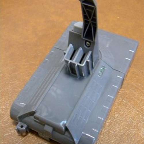 Dyson V8 無線吸塵機代用電池 3000mAh 直接取代原裝電池 全新 保用一年