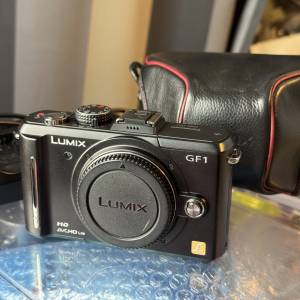 Panasonic Lumix GF1 剩機身