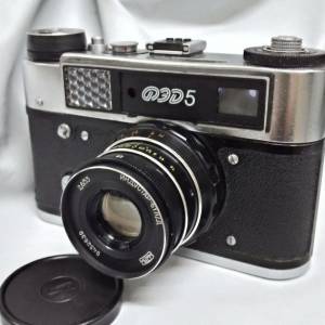 蘇俄 FED-5 可換鏡式 菲林相機+ 55mm f2,8 l61/D(L39-mount) 主要賣枝鏡 new