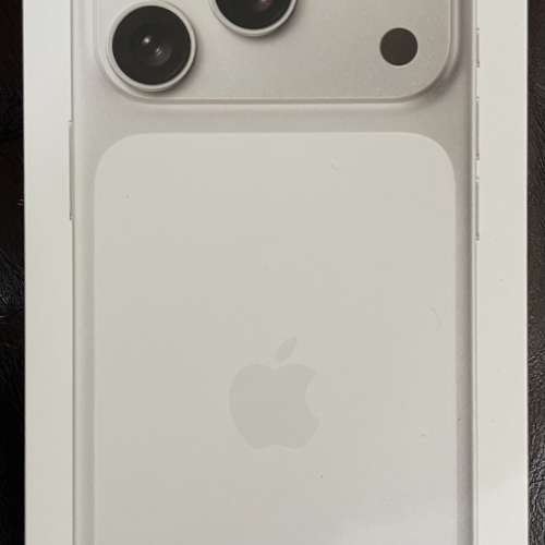 全新 New Apple iphone 17 Pro 1 TB 銀白色 Silver 原封 有單