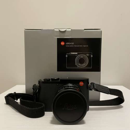Like-new Leica Q2
