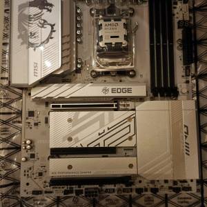 AMD 9800X3D + MSI B850 EDGE TI WIFI砌機套no 7800x3d 7900x3d 7950x3d 9700x x67...