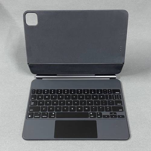 全新 Apple Magic Keyboard for iPad Pro 11 inch / iPad Air M2 M3