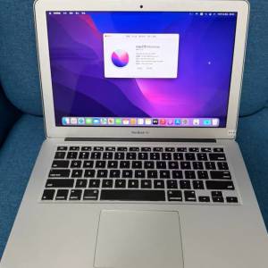 13寸蘋果MacBookair筆記本電腦，8G記憶體+ 512GB SSD 固態硬盤，輕巧方便攜帶出街！