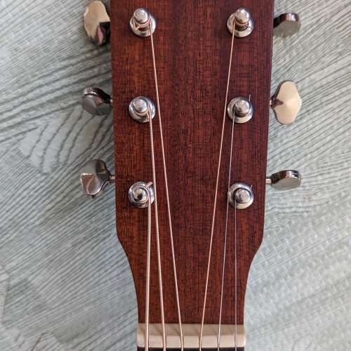 S Yairi mini 02 mahogany + Skysonic