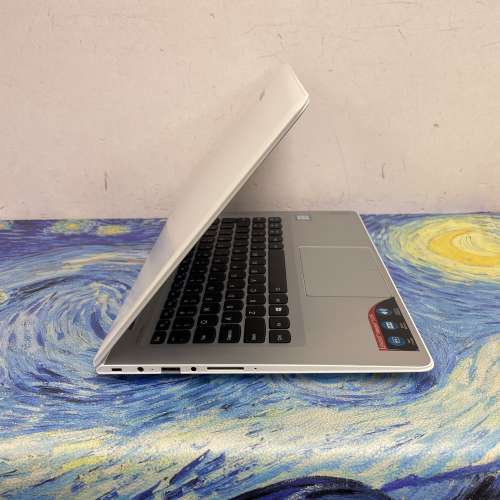 (聯想超輕薄🤩白色文書機)Lenovo ideapad i5-7200U/4,8,16GB Ram/128,256,512GB,1T...