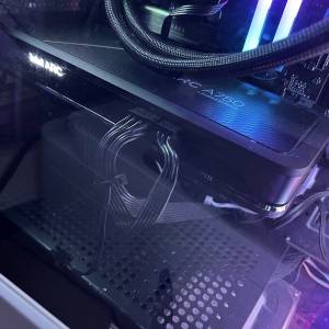 Intel ARC A750 8gb 顯示卡 gpu（不議價，爽快者優先，只限面交‼️ ）