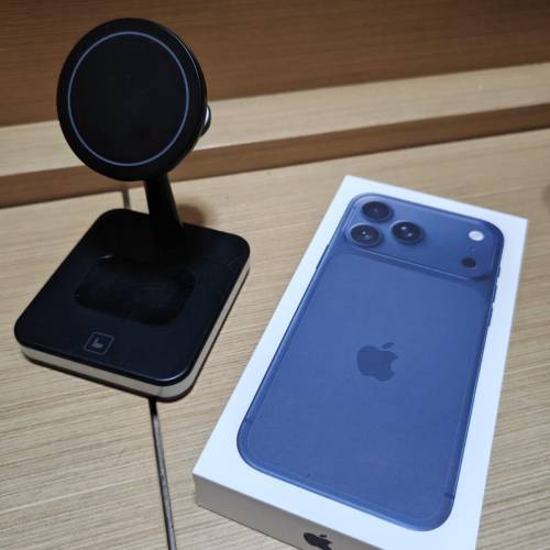全新 iPhone 17 Pro Max 512GB 藍色 開封上台 送 3合1充電座