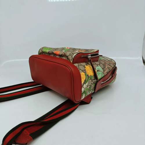 正品 Gucci 古馳 99新 花鳥印花雙肩包 尺寸 22*30 J373