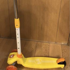 全新滑板車 new scooter