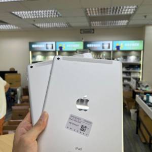 iPad 6 128gb WiFi+cell 660$