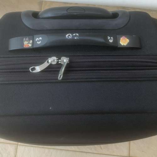 出售 二手 黑色行李箱 25吋 4輪 軟布箱 行李箱 旅行喼 HK$88.00
