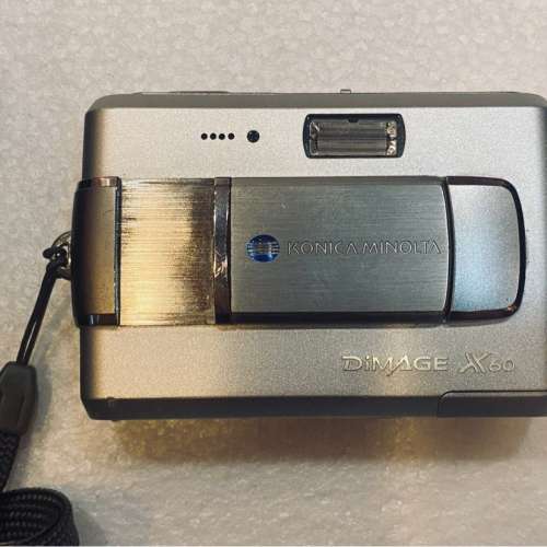 全套 Konica Minolta Dimage X60 數碼相機,功能正常, 即買即用