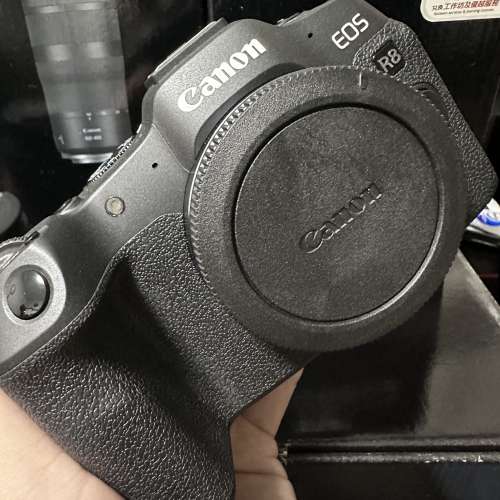 極新Canon R8 with 24-50 kit set